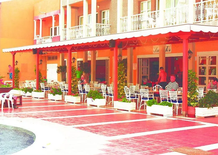 Coral Compostela Golf