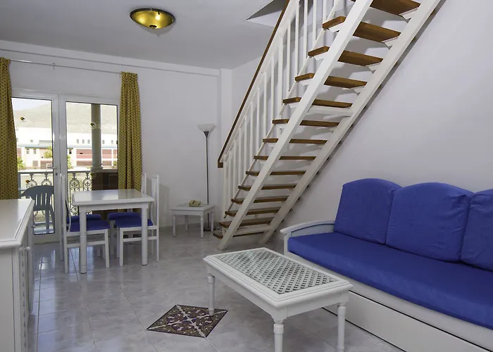 Coral Compostela Golf Apartment