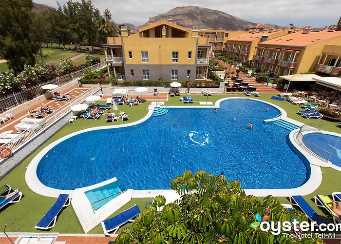 아파트 Coral Compostela Golf 플라야데라스아메리카스