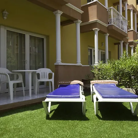 Coral Compostela Golf *